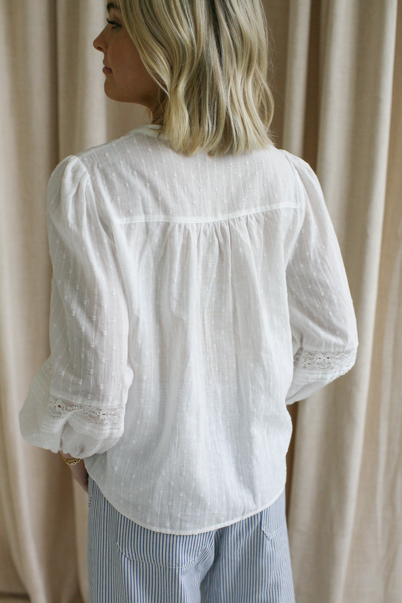 Collins Balloon Sleeve Blouse