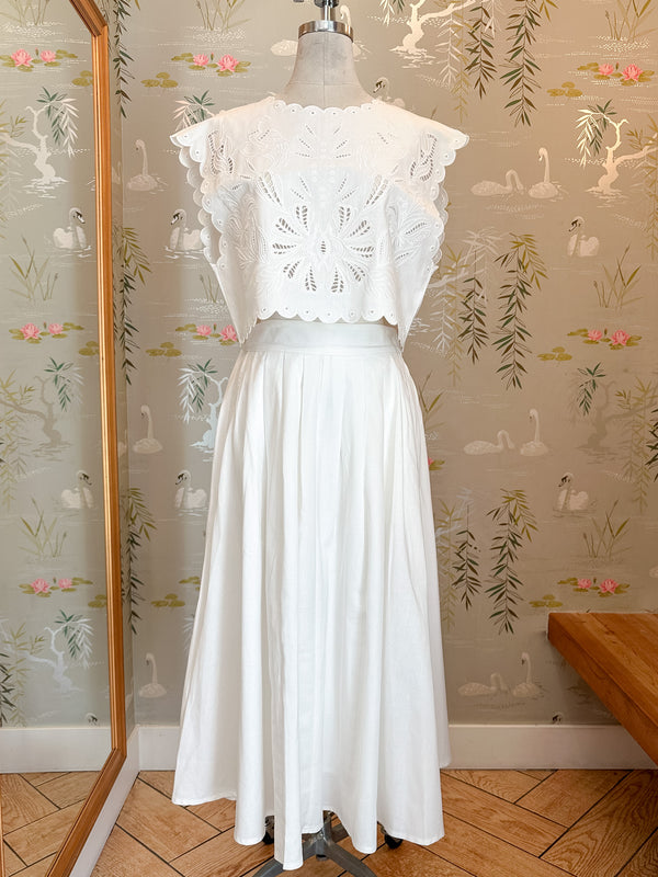 Sonya Eyelet Set