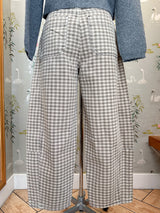 Checked Barrel Pants