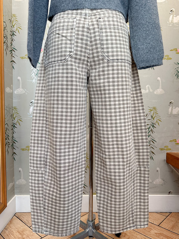 Checked Barrel Pants
