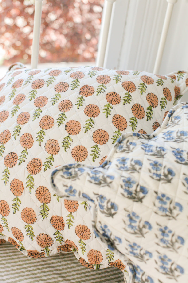 Maison de Frédéric Quilt- Apricot