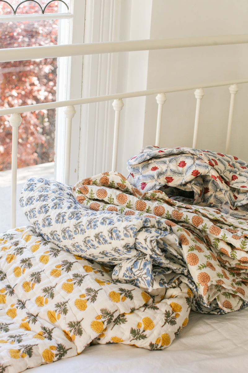 Maison de Frédéric Quilt- Apricot