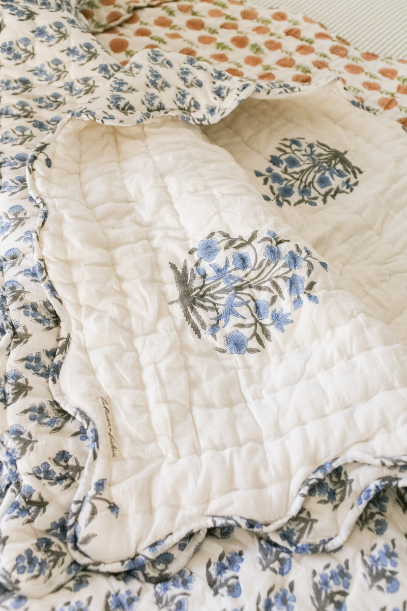 Maison de Frédéric Quilt- Bluebell