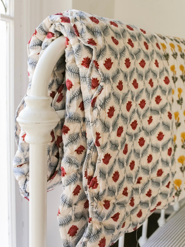 Maison de Frédéric Quilt- Poppy