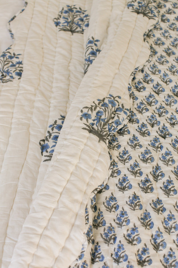 Maison de Frédéric Quilt- Bluebell