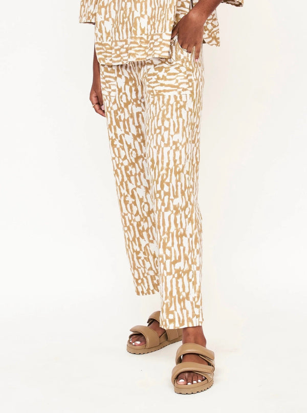 Mirth Tivot Slim Pant in Driftwood