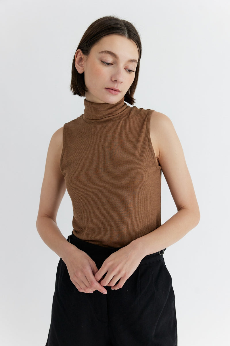 Marian Top Brown